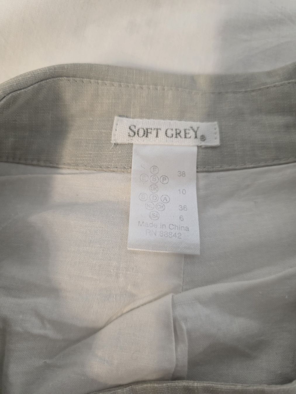 Giacche: Veste Soft Grey – Usato da Forel (Lavaux) venduto da jon_565n 2
