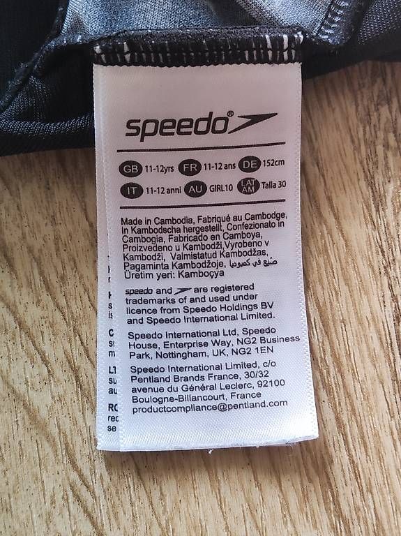 Costumi da bagno & Bikini: Badekleid Gr. 152 neuwertig  – Usato da Flüelen venduto da pri_7p8g