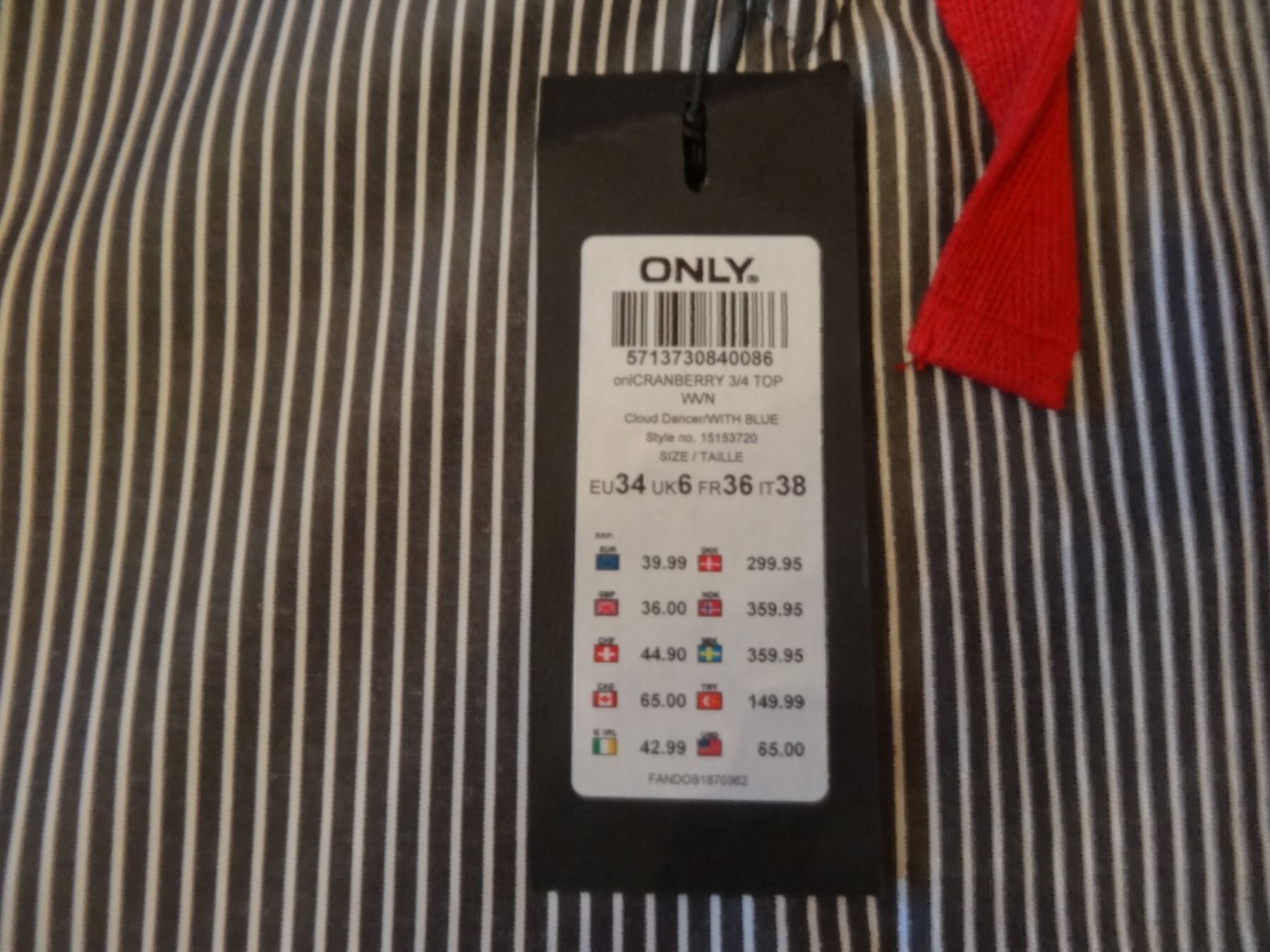 Only Camicette: ONLY Bluse Gr 36. Fabrikneu – Nuovo e nell'imballaggio originale da Rekingen AG venduto da Barmaleus 3