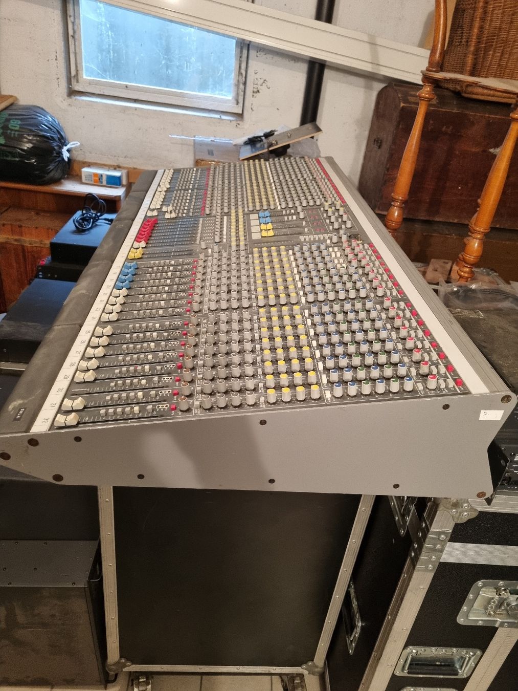 Allen & Heath Console di mixaggio: Allen & Heath GL3000 Console de mixage – Usato da Treyvaux venduto da gro_79xt 2