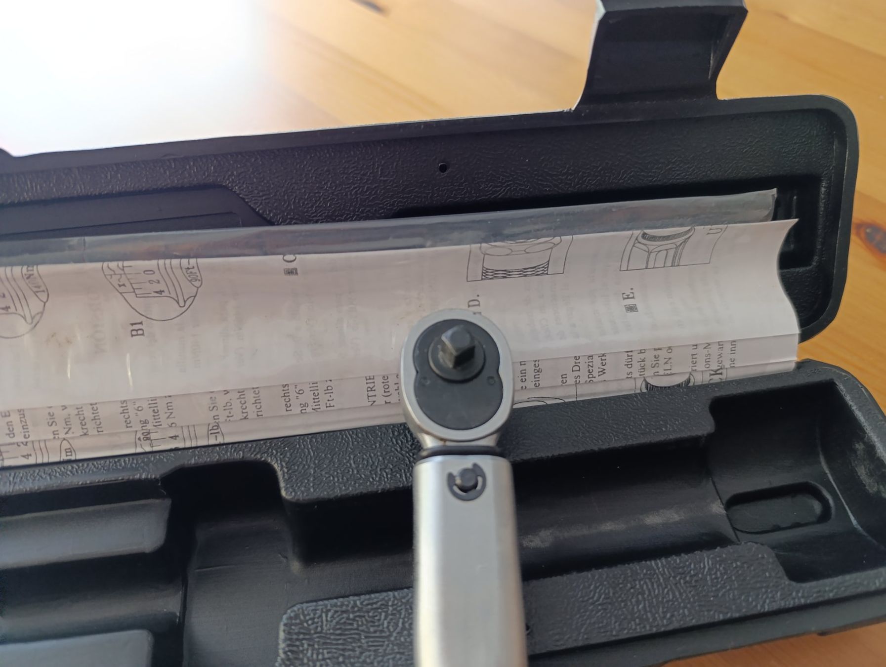 Tutti gli attrezzi: Clé dynamométrique 1/4", 5-25 Nm Toolzone SS029 – Usato da Prangins venduto da Timband 4