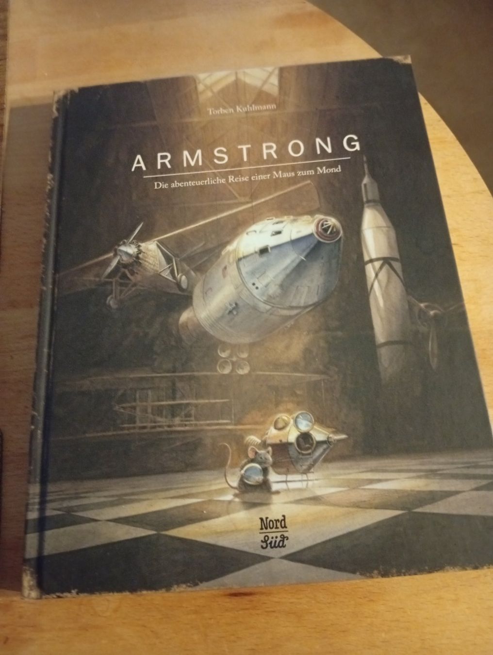 Libri: Kinderbuch Armstrong – Nuovo (secondo la descrizione) da Winterthur venduto da Rogue01