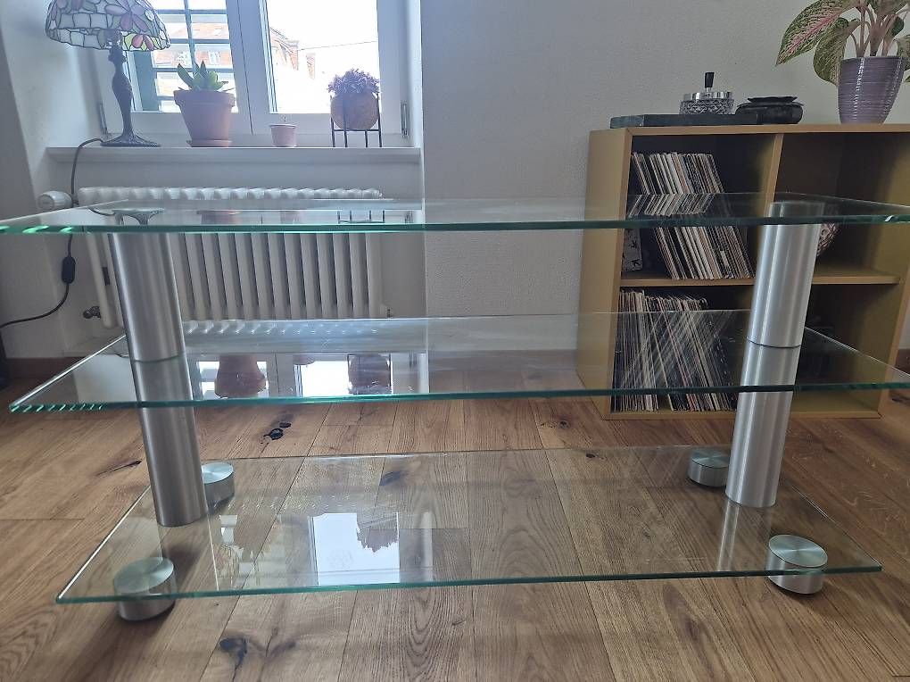 Spectral Mobili TV: Tv-Möbel zu verschenken – Usato da Winterthur venduto da Daniii_ray 1