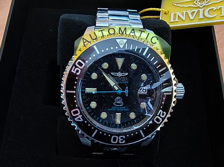 Invicta Uhren: Taucheruhr 300m Automatic NEU – Neu und originalverpackt aus Kägiswil von Pz711 1