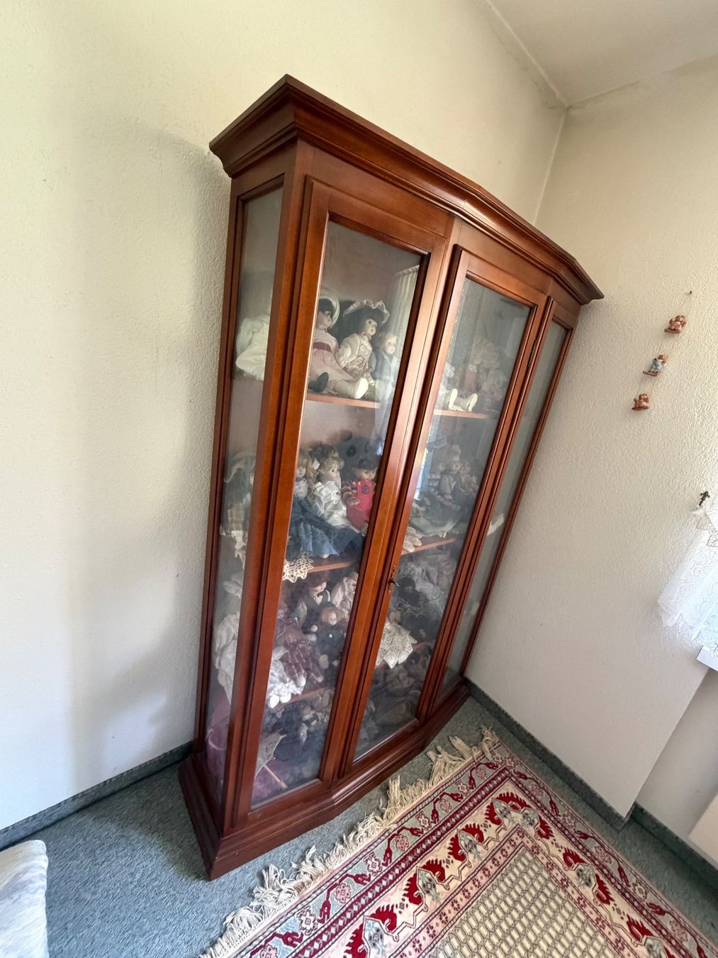 Bambole: Vitrine, Puppen, Puppenwagen – Usato da Grellingen venduto da syno28 2