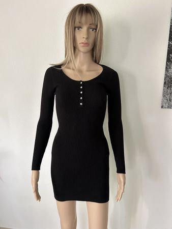 Chic Black Ribbed Dress Stradivarius  - Perfect Condition