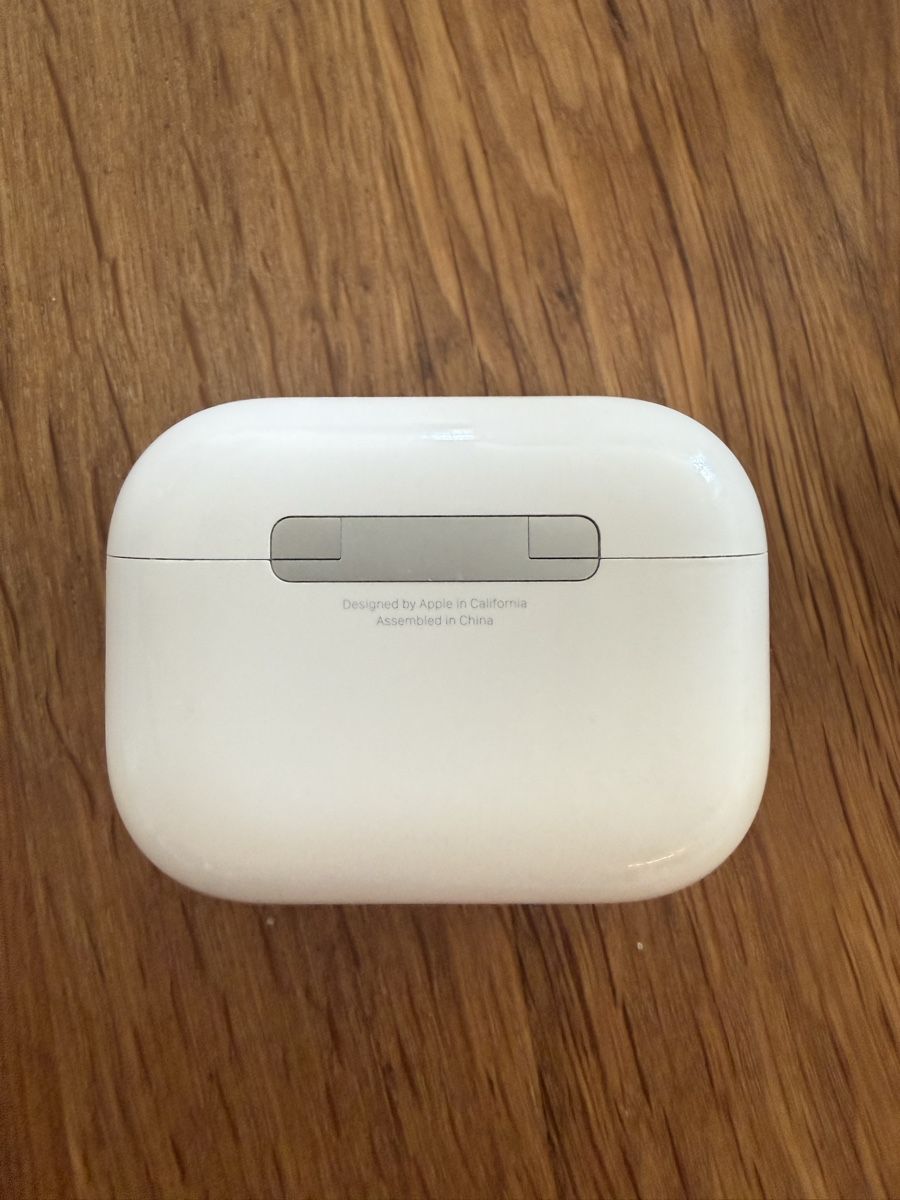 Apple Kopfhörer: Apple AirPods Pro 3 Gen – Neu (gemäss Beschreibung) aus Zürich von Daria_Step 3