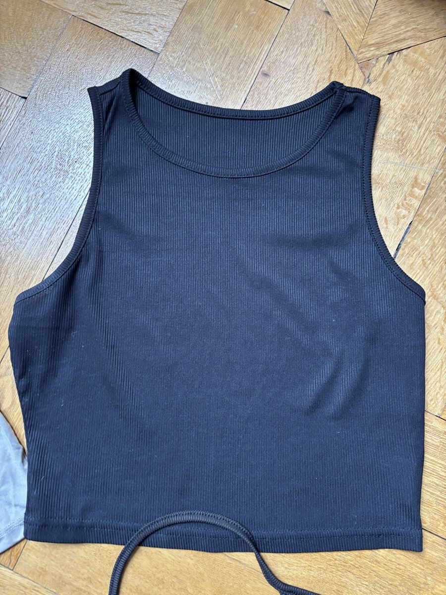 Tops: Ensemble de tops, taille S/M – Neuf (Voir description) à Martigny par O96 4