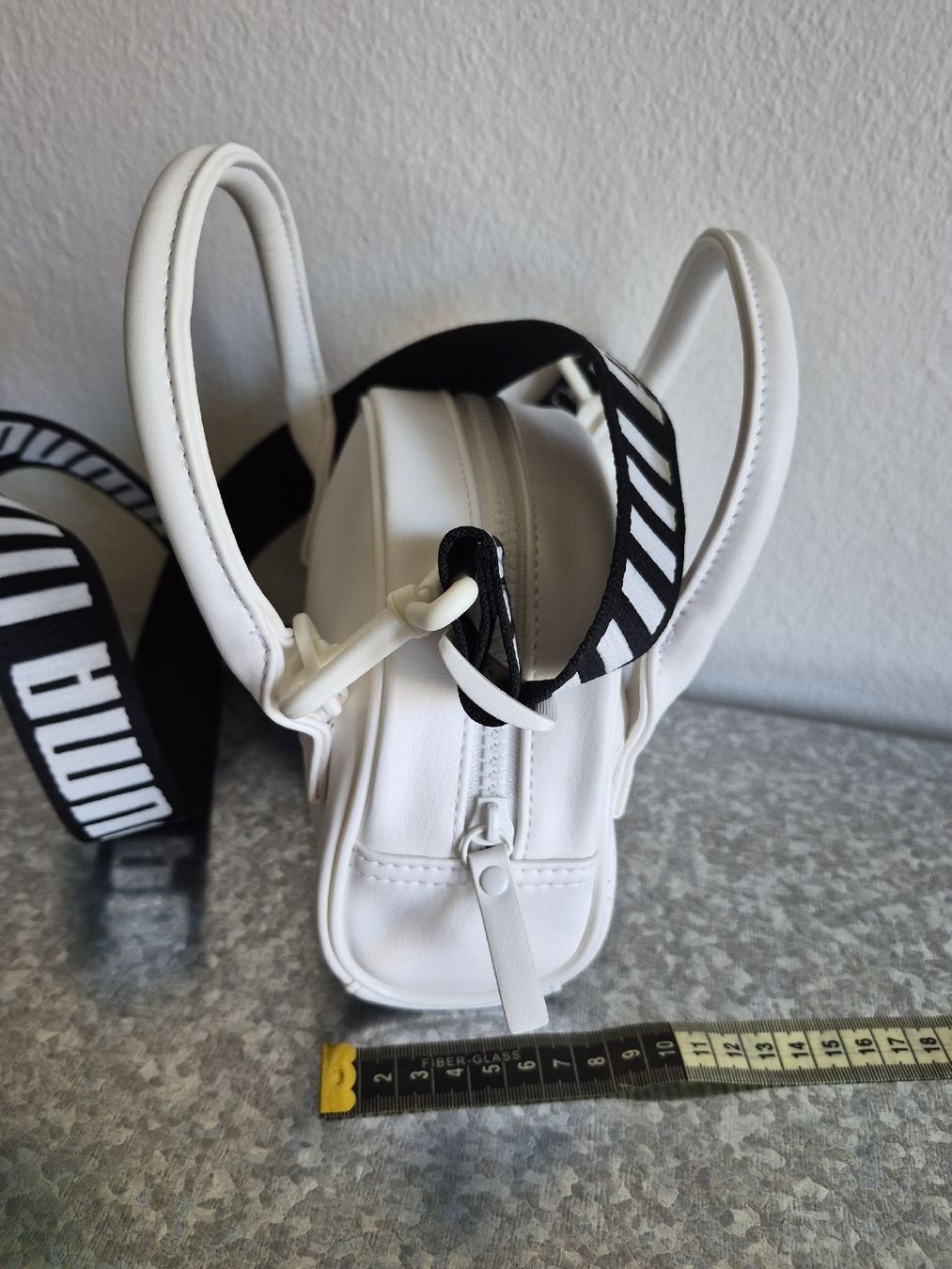 Puma Sacs femmes: Puma Handtasche weiss neu mit Tragegurt  – Neuf (Voir description) à Bern par Rou_rsz5 4