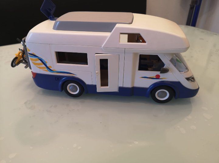 Playmobil camping car