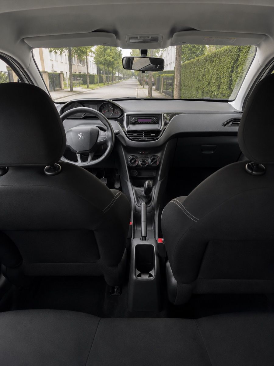 Peugeot Automobili: Peugeot 208 1.0 – Usato da Belp venduto da Tschaembi 3