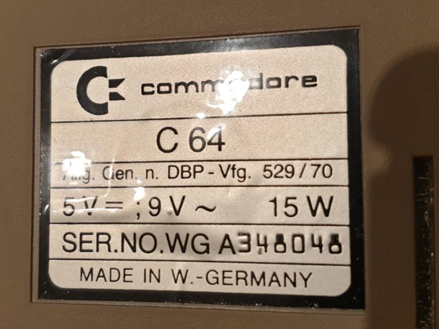 Commodore PCs: Commodore 64 Computer für Sammler – D'occasion à Ittigen par Ziok187 2
