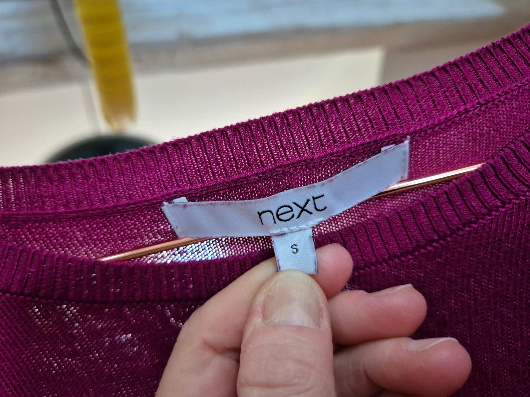 Next Maglioni & Felpe: Fushia sweater from Next size S – Usato da Zürich venduto da monadiederich 1