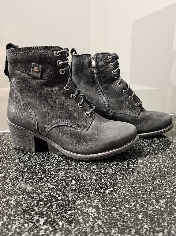 Herrenschuhe: Schuhe – Gebraucht aus Grosswangen von _Ra 3