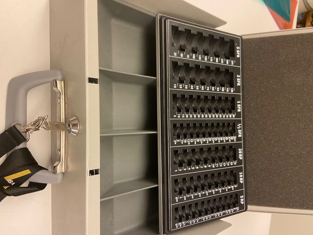 12358/ 20cm hellgrau Geldkassette Münzkassette Zählkassette Transportkassette