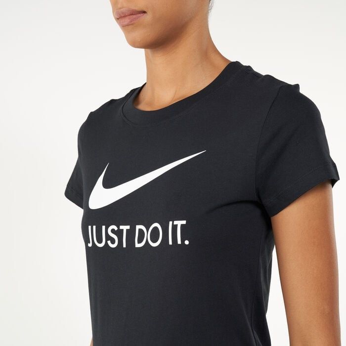 Nike T-shirts: Nike T Shirt – D'occasion à Pieterlen par Saemelili 6