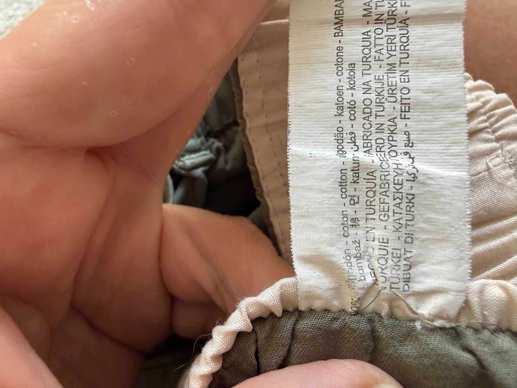Zara Pantaloni: Bermudas – Usato da Küsnacht ZH venduto da nat_m97w 3