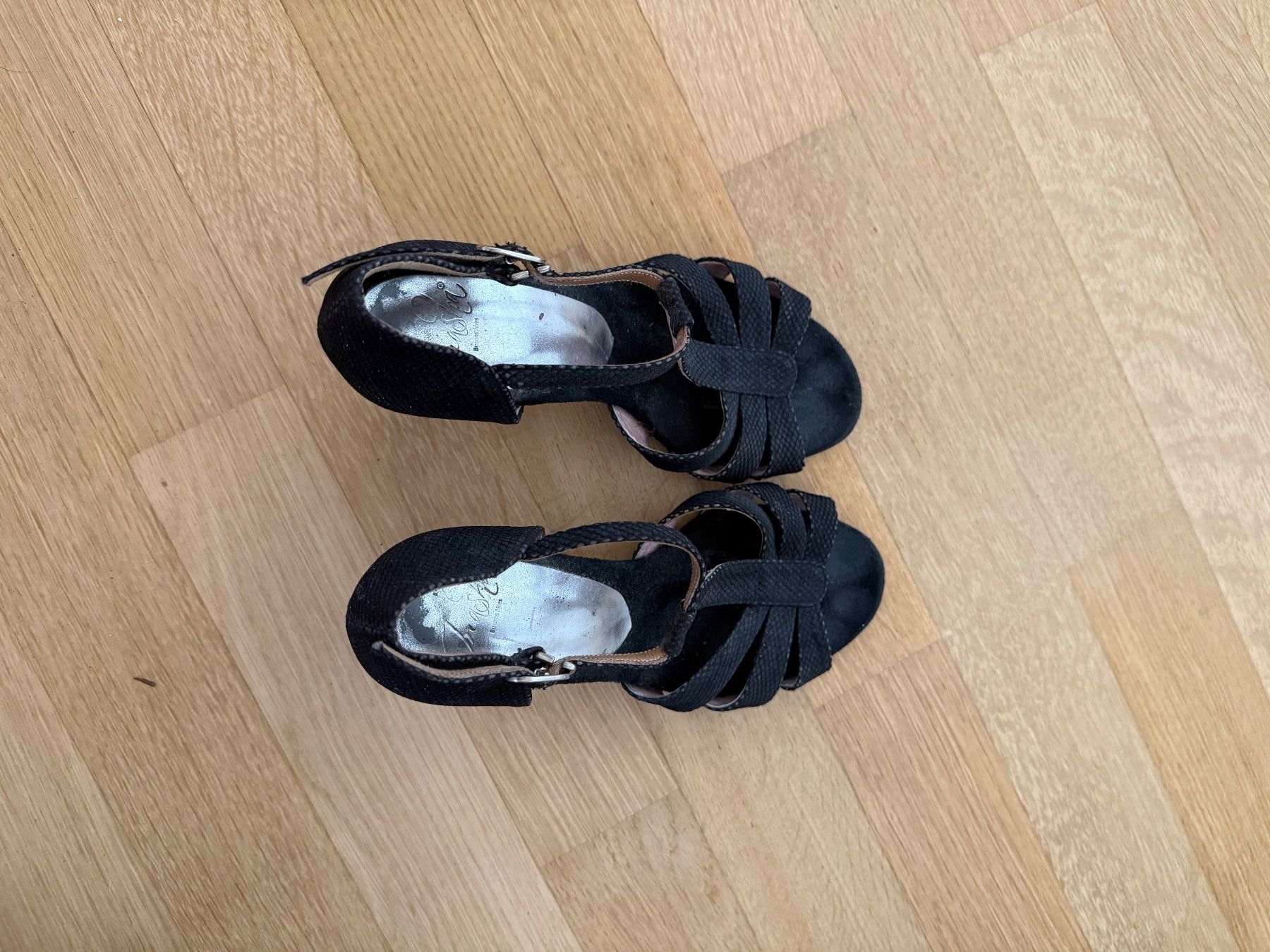 Chaussures femmes: Tanzschuhe Damen Grösse 38 – D'occasion à Basel par tobinho10 2