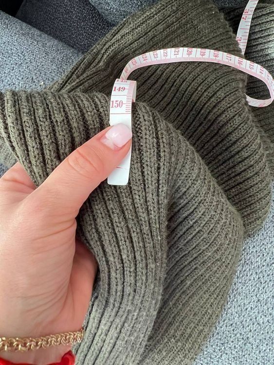 Foulard & Sciarpe: Trendiger schal in Olivgrün – Usato da Riehen venduto da ann_76jw 1