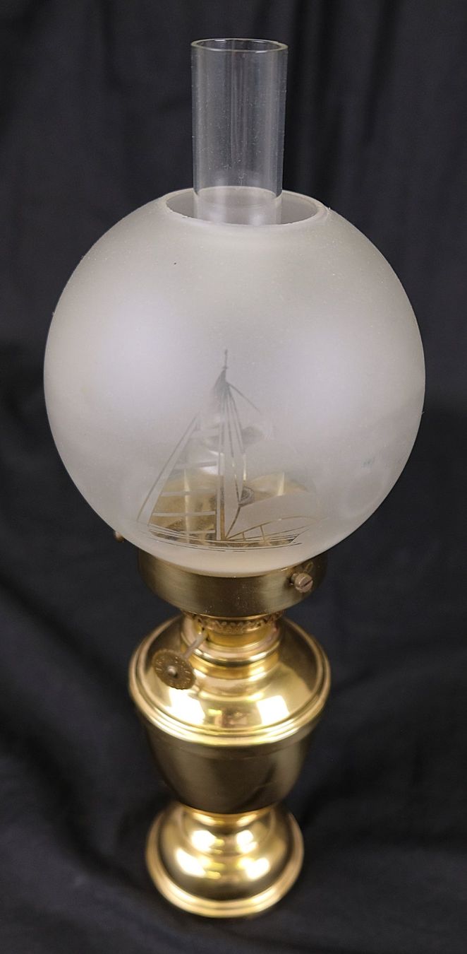 Lampade: E.S. Sørensen Petroleumlampe – Usato da Volketswil venduto da brockipfannenstil 4