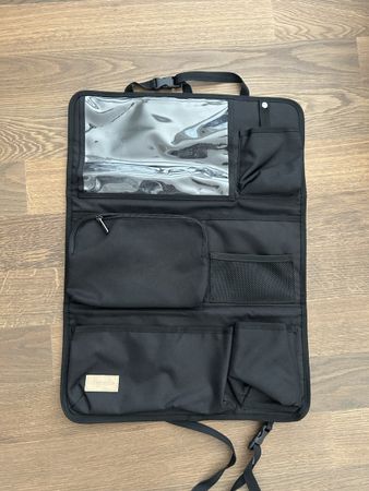 Toy organizer for car