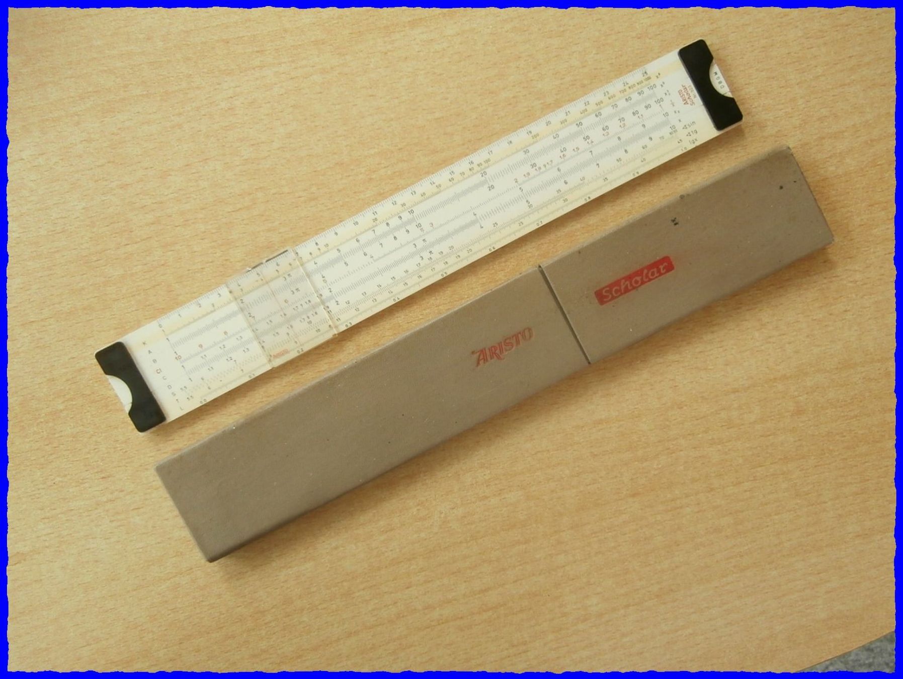 Taschenrechner: RECHENSCHIEBER ARISTO - Scholar "903" - mit Box - von 1953 – Gebraucht aus Worblaufen von Re_mo81