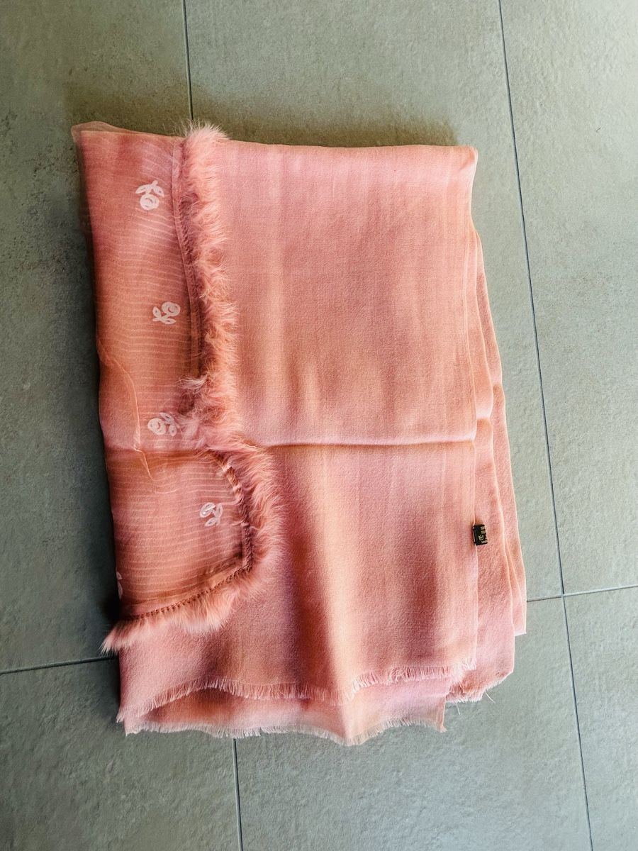 Foulards, Tücher & Schals: Écharpe en laine et en soie – Neu und originalverpackt aus Founex von etswang 2