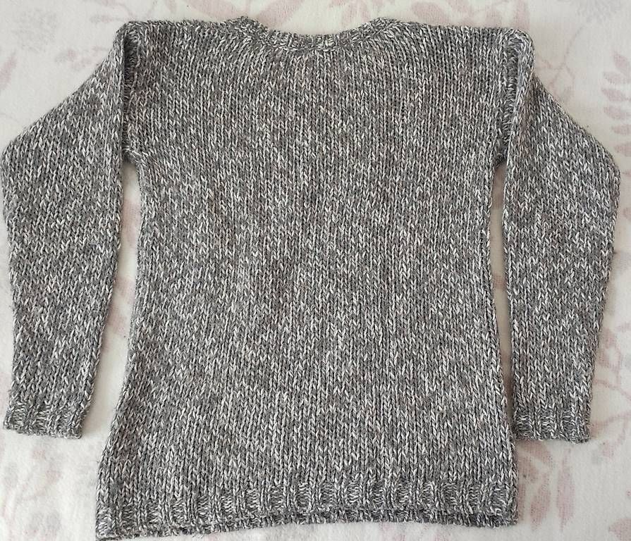Pulls & Sweat-shirts: Damen Pullover Grösse S grau – D'occasion à Sempach Station par Szizi 1