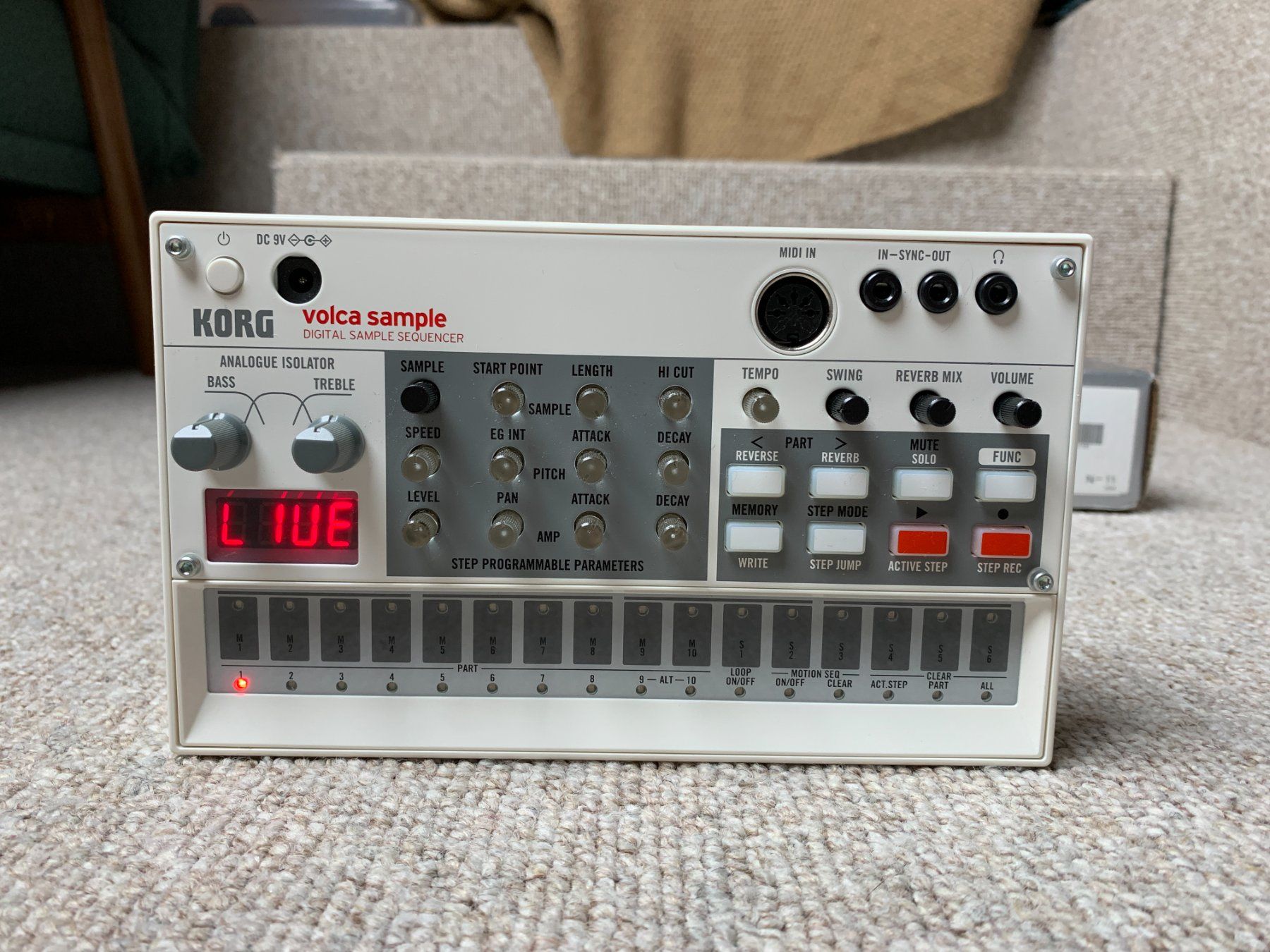 Korg Strumenti musicali: Korg Volca Sample-1, Custom Firmware, OVP – Usato da Zürich venduto da lor_s6l8