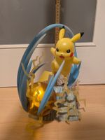 Pikachu Figur mit LED