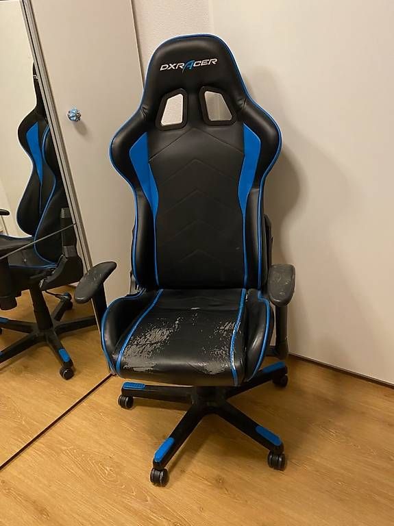 DXRacer Sedie: DXRACER Gamingstuhl – Usato da Illnau venduto da S_haesli