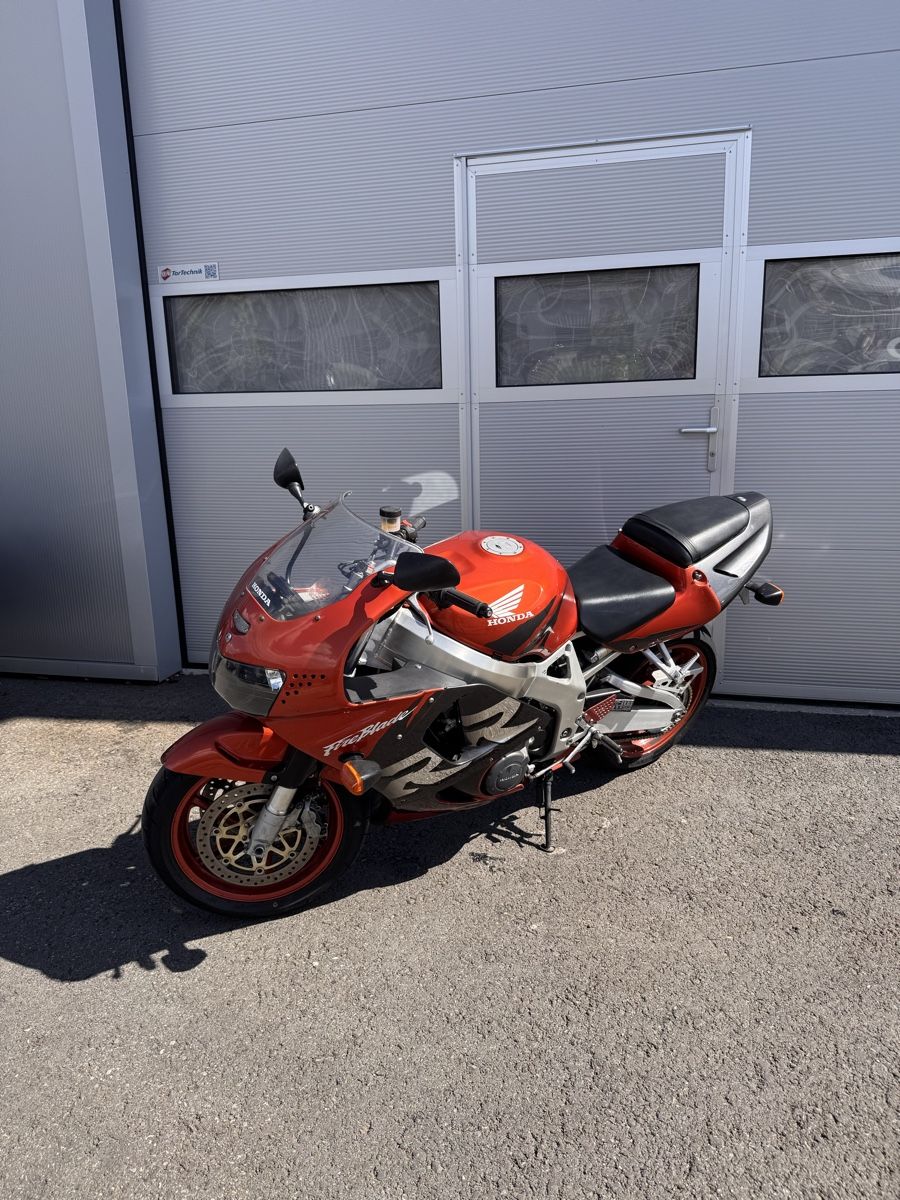 Honda Strada: Honda CBR 900RR – Usato da Niederbipp venduto da alp_6dg6 3