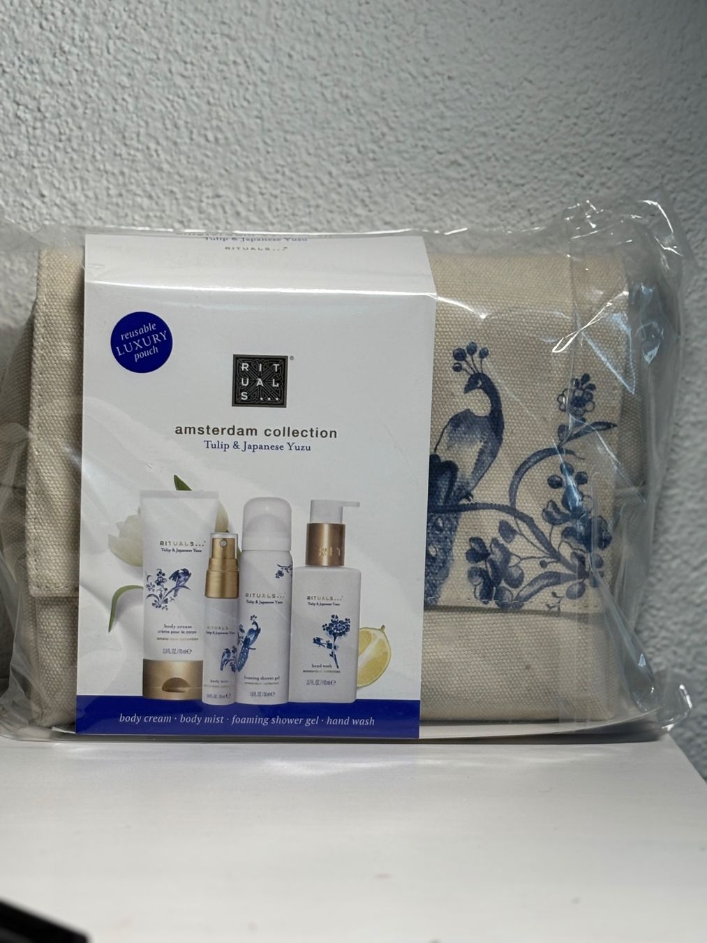 Rituals Idratazione: Rituals Amsterdam Pouch Set NEU – Nuovo e nell'imballaggio originale da Gossau SG venduto da Parfum_and_Co 2