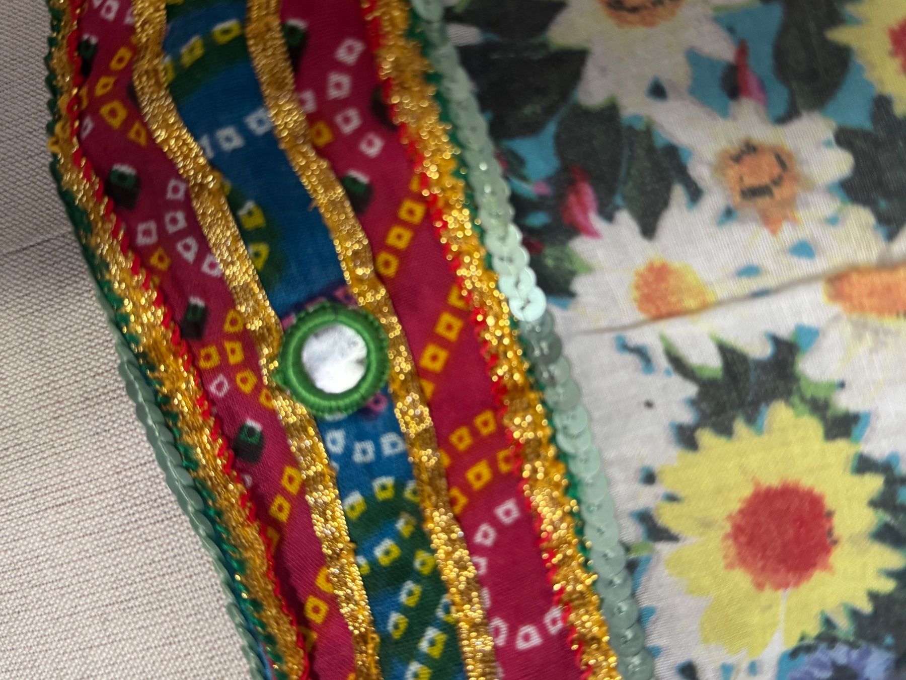 Dolce & Gabbana Tops: Top Dolce’s and Gabana – Gebraucht aus Zürich von MagicStuff007 1