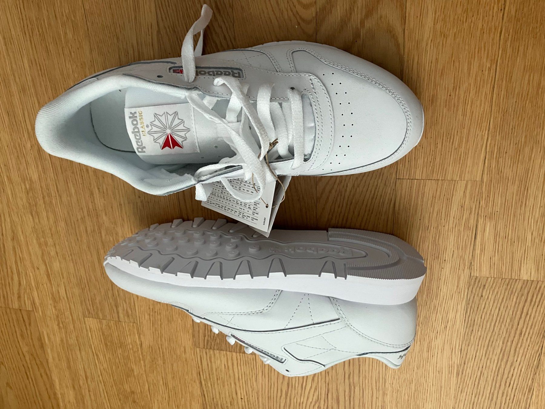 Reebok Scarpe da uomo: Reebok Classic leather (Grösse 41) – Nuovo (secondo la descrizione) da Zürich venduto da yanick08 1