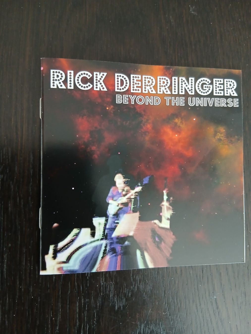 CD: Rick Derringer - Beyond the universe – Nuovo (secondo la descrizione) da Wangen an der Aare venduto da Aspider
