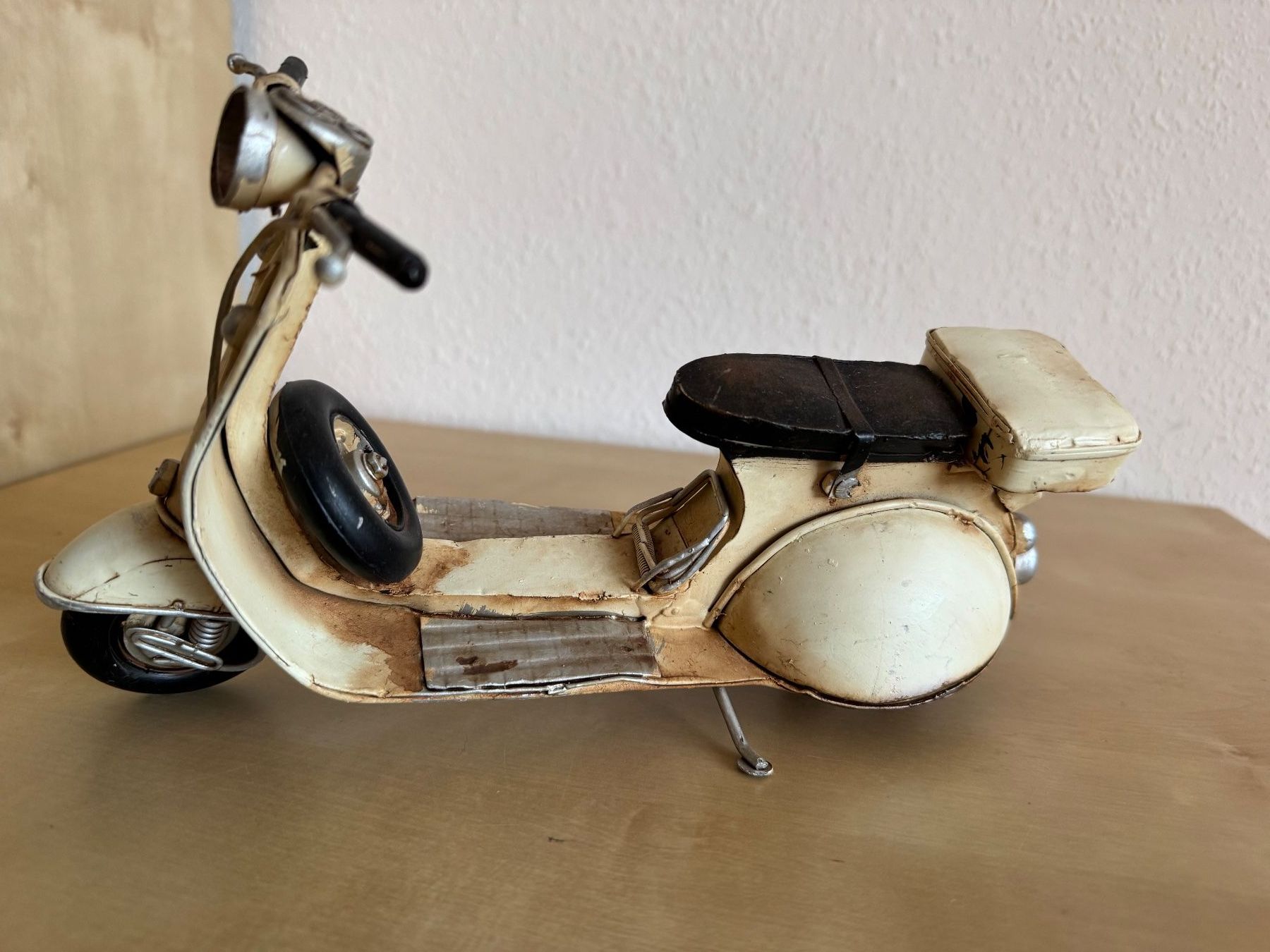 Kit di modellismo & Modellini statici: Roller-Modell / Vespa – Nuovo (secondo la descrizione) da Luzern venduto da lbreu 2