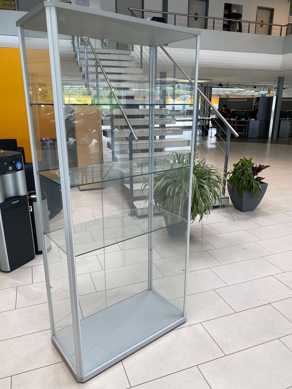 Vitrinen: Glasvitrine – Gebraucht aus Hägglingen von Karin0802 2