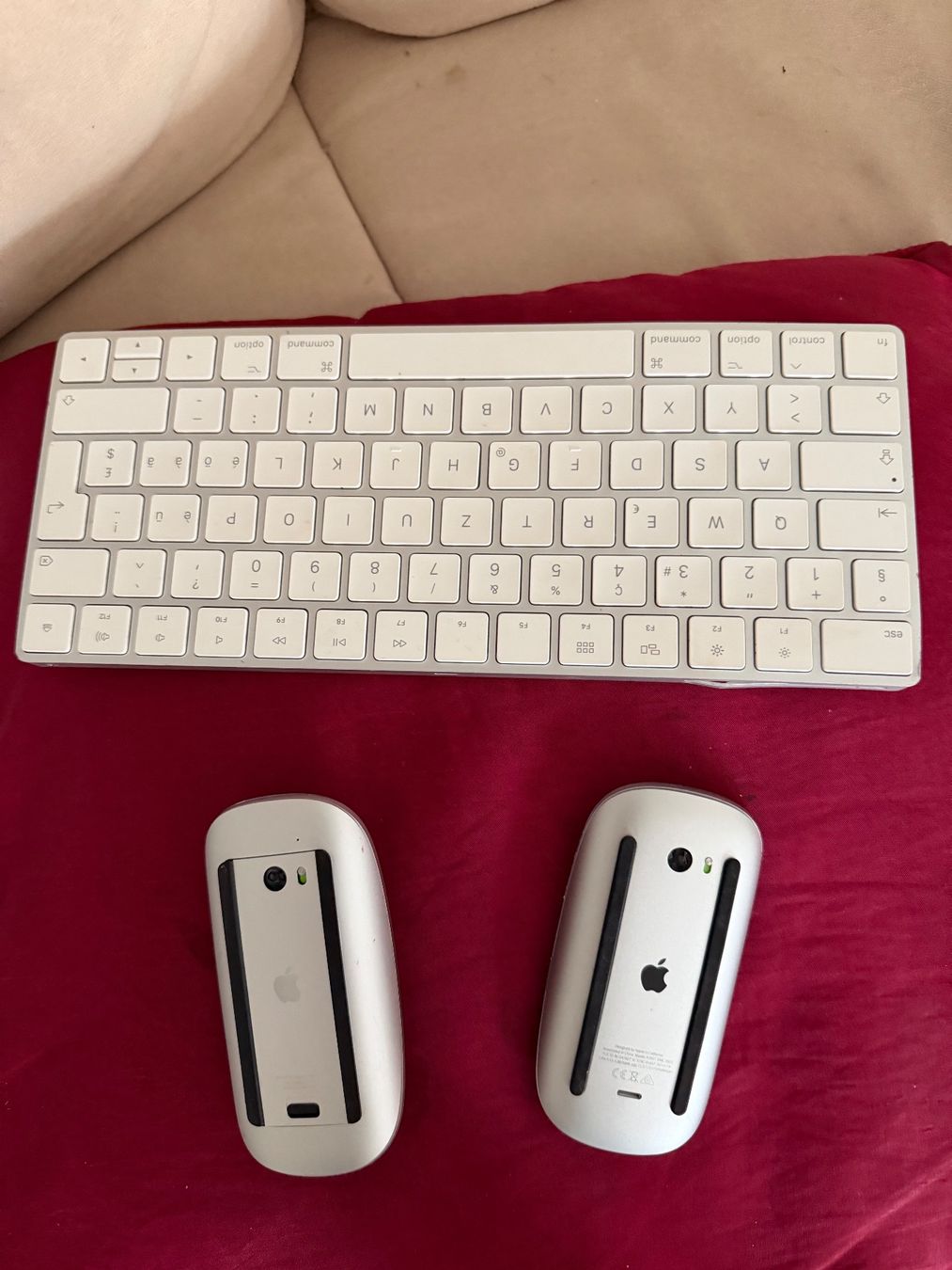 Apple Tastaturen: Apple Wireless Tastatur und Maus magic 2 – Defekt aus Schattdorf von Kofi57 1