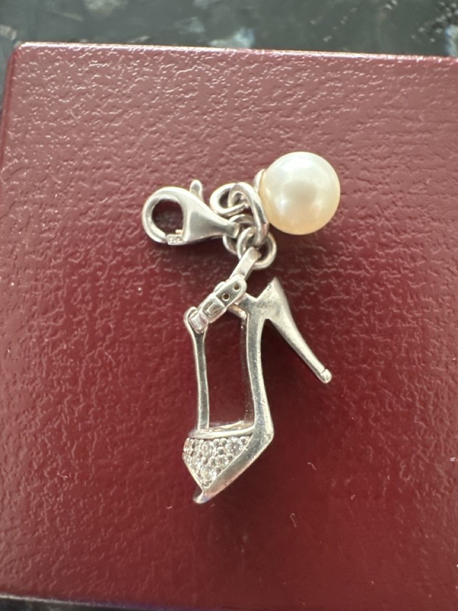 Thomas Sabo Pendentifs: Thomas sabo Anhänger High Heel  – D'occasion à Oberentfelden par ulli03