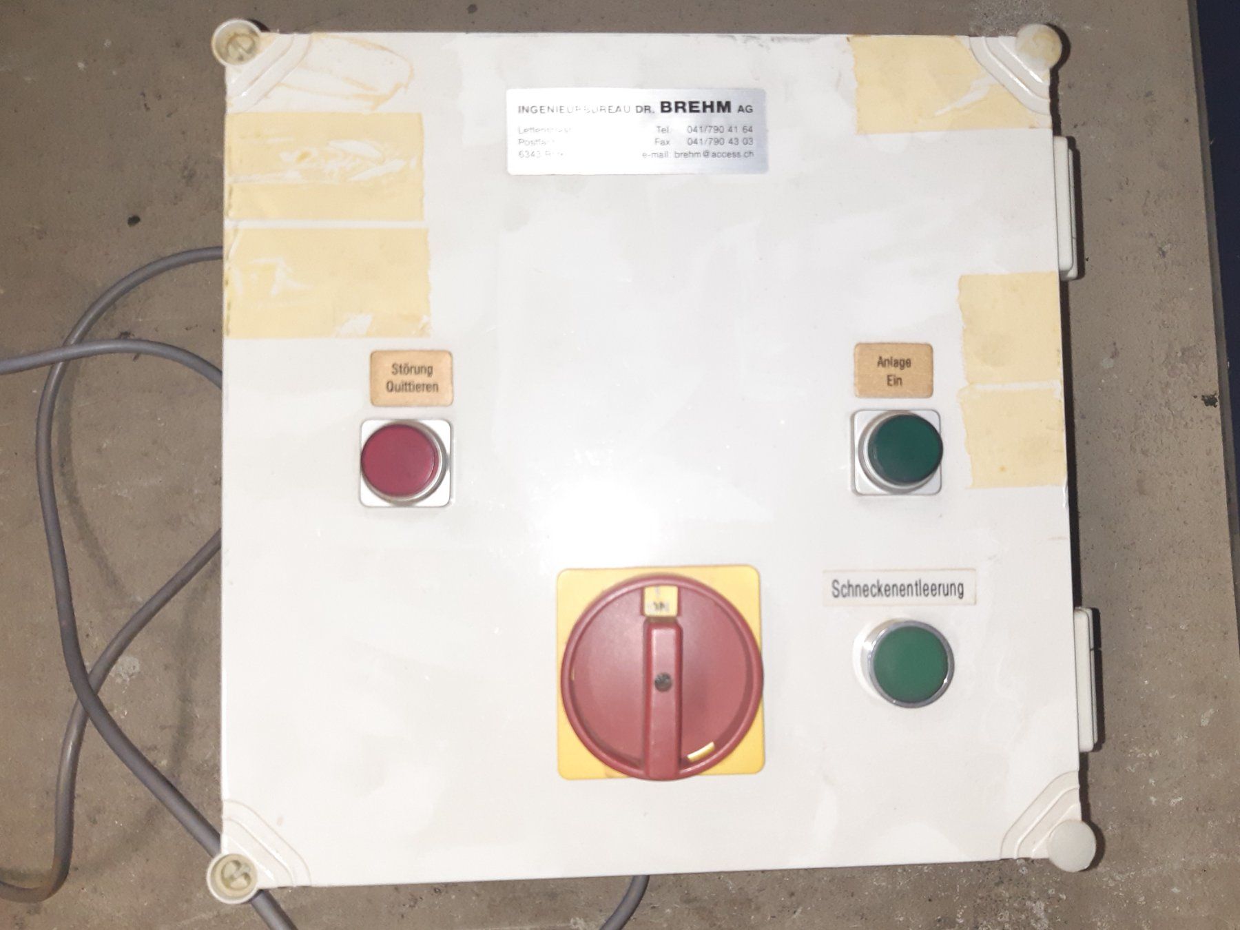Componenti elettronici: Elektrokasten mit Steuerungskomponenten und Sensor – Usato da Lohn-Ammannsegg venduto da Molch7 4