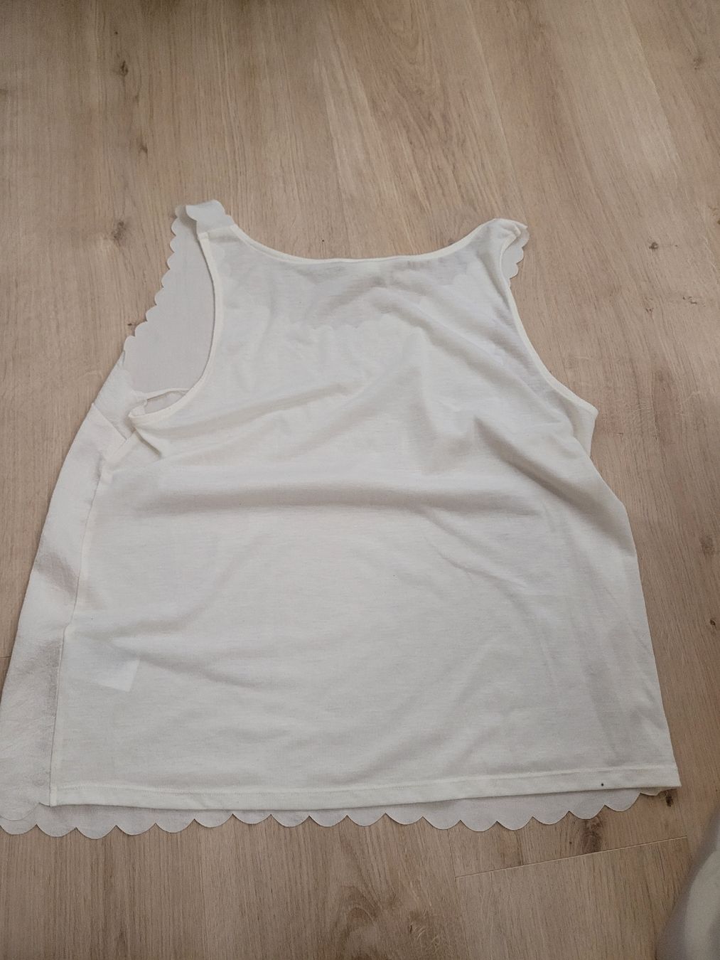 Top: Top Gr. M – Usato da Lupsingen venduto da sta_wgg5 3