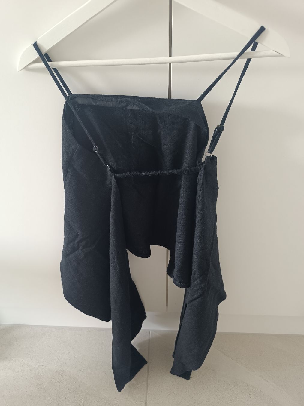 Tops: Black linen top – Neu (gemäss Beschreibung) aus Zürich von isa_xm62 1