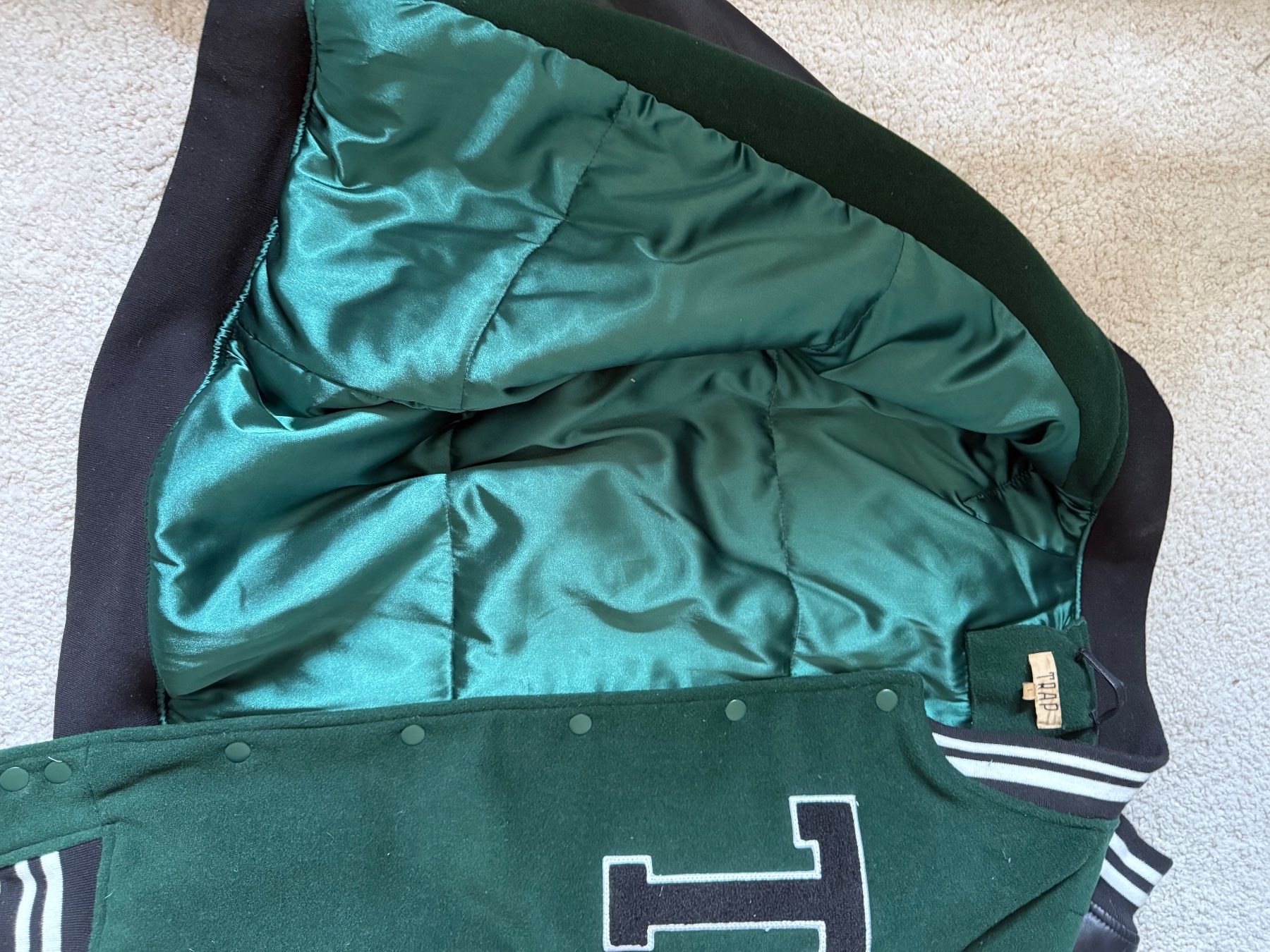 Giacche: Green Bomber Jacket - Trap – Nuovo (secondo la descrizione) da Villars-sur-Ollon venduto da rom_852b 2