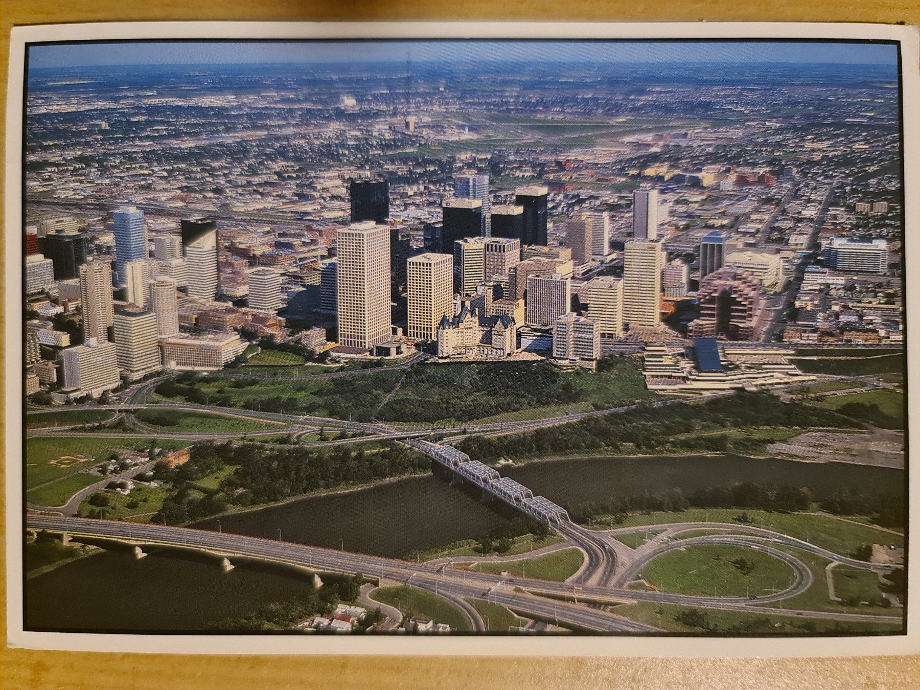 Cartoline postali: Ansichtskarte Alberta Kanada – Usato da Dintikon venduto da Vexi