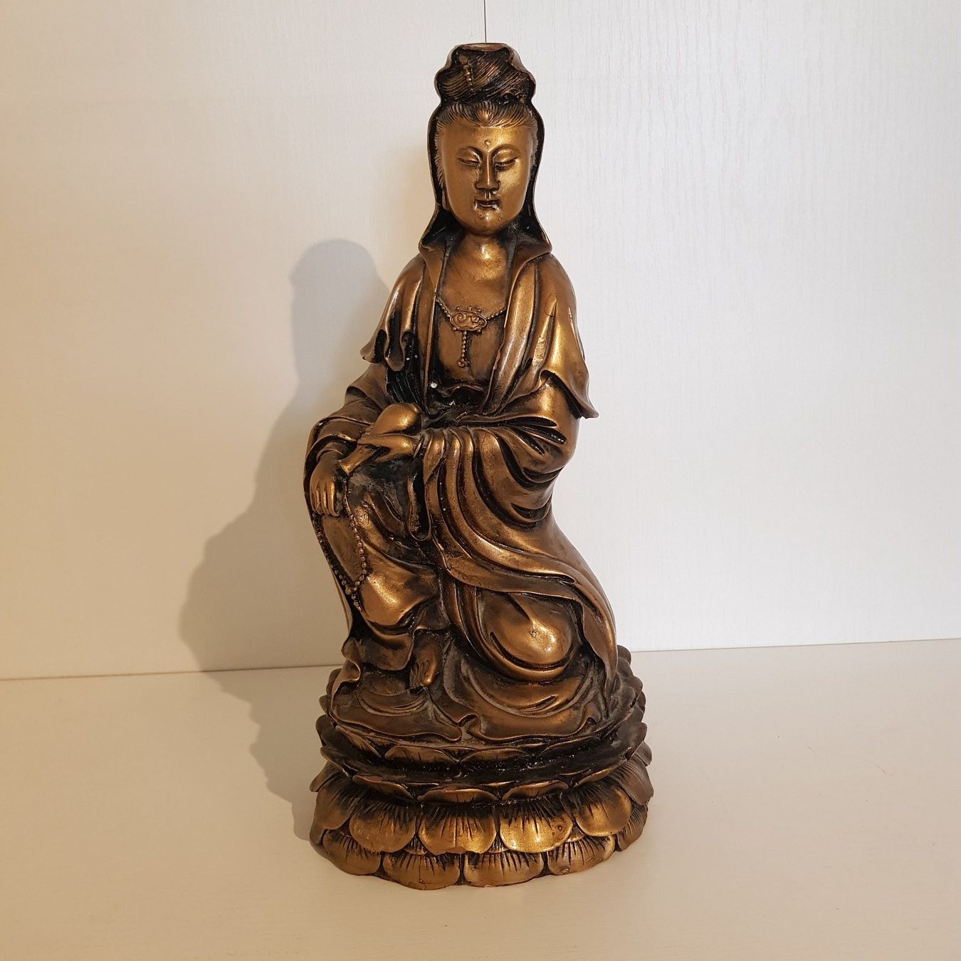 Statuette: Kuan Yin Statue. – Usato da Münchenstein venduto da tsp01