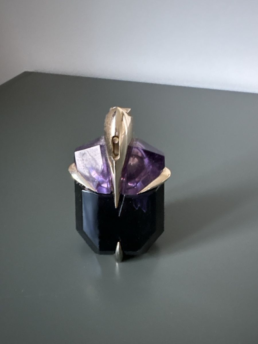 Mugler Profumi & Eau de Toilette: Mugler Alien Parfum - 1/3 noch vorhanden – Usato da Kriens venduto da aloha19