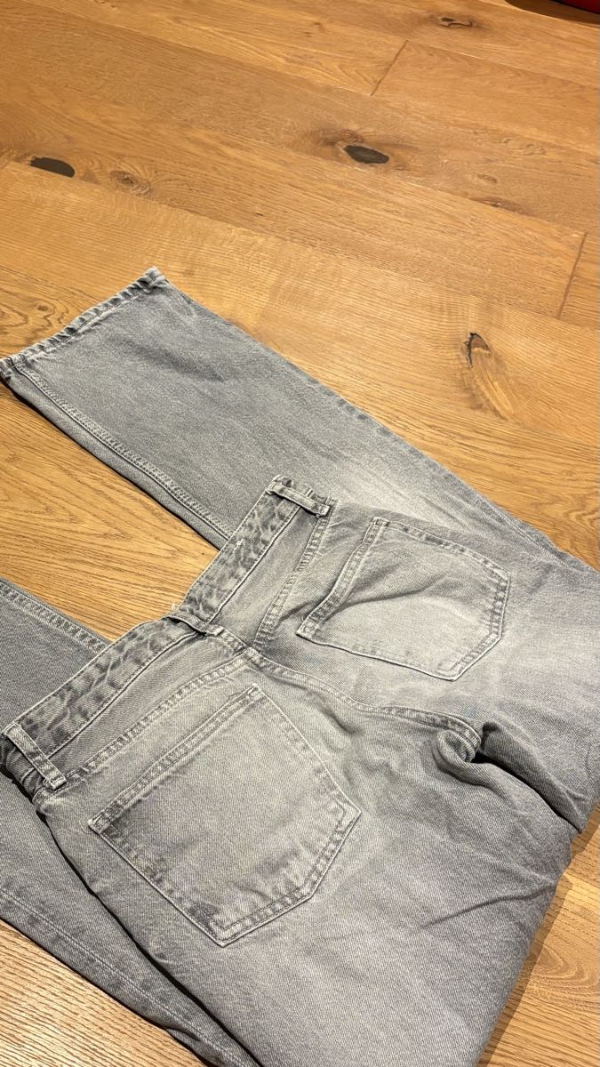 Zara Jeans: Graue Zara Jeans – Usato da Urdorf venduto da mosi_vintage 1
