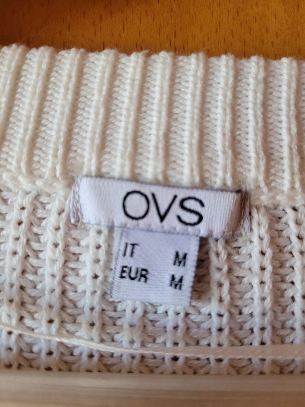 Lotti di vestiti: SET : 4 Pulls d'hiver taille M – Usato da Troistorrents venduto da ma26rion 4