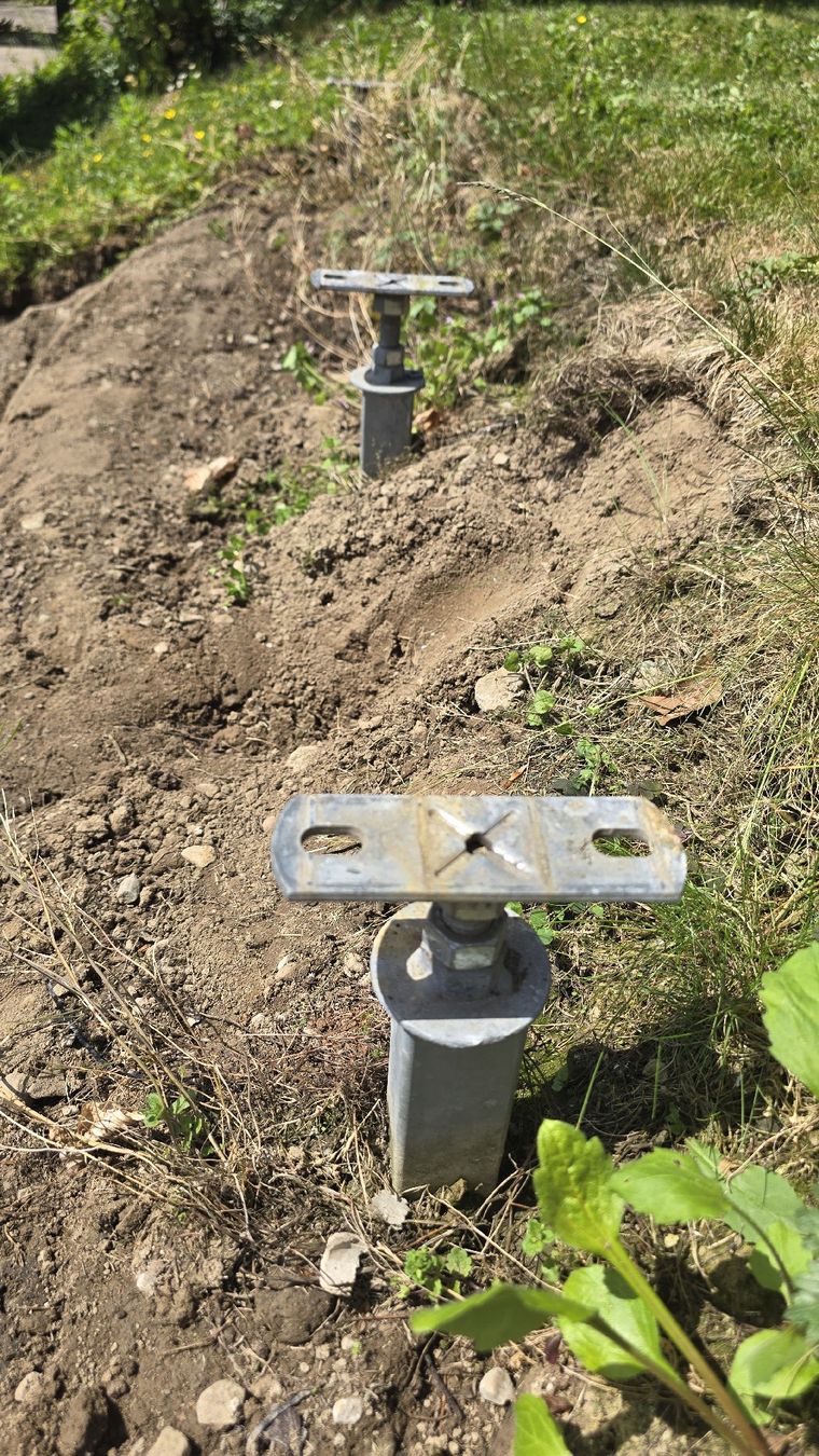 Scale: Metalltreppe verzinkt, 2 Stück – Usato da Remetschwil venduto da Mausimami07 7